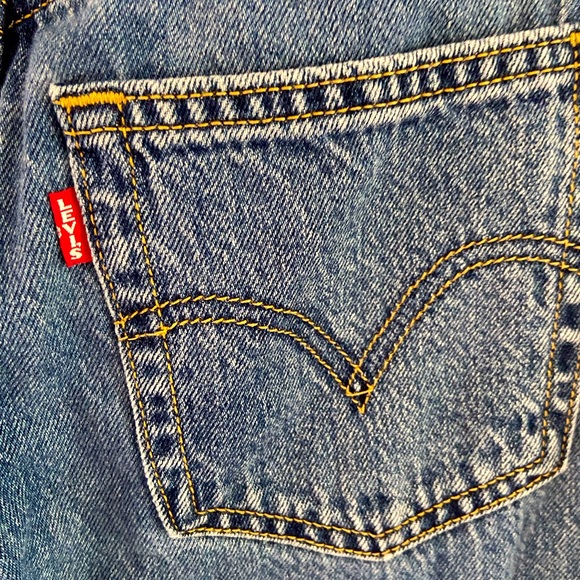 Levi’s Vintage Premium High Rise Loose Fit Taper 90’s Jeans Medium Wash Size 28 - Picture 6 of 8